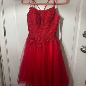 Elegant Red Lace Formal Dress